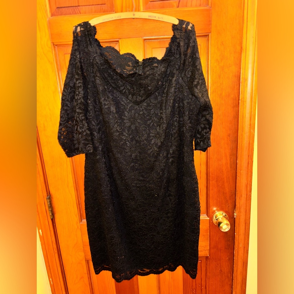 Elegant Black Lace Cocktail Dress